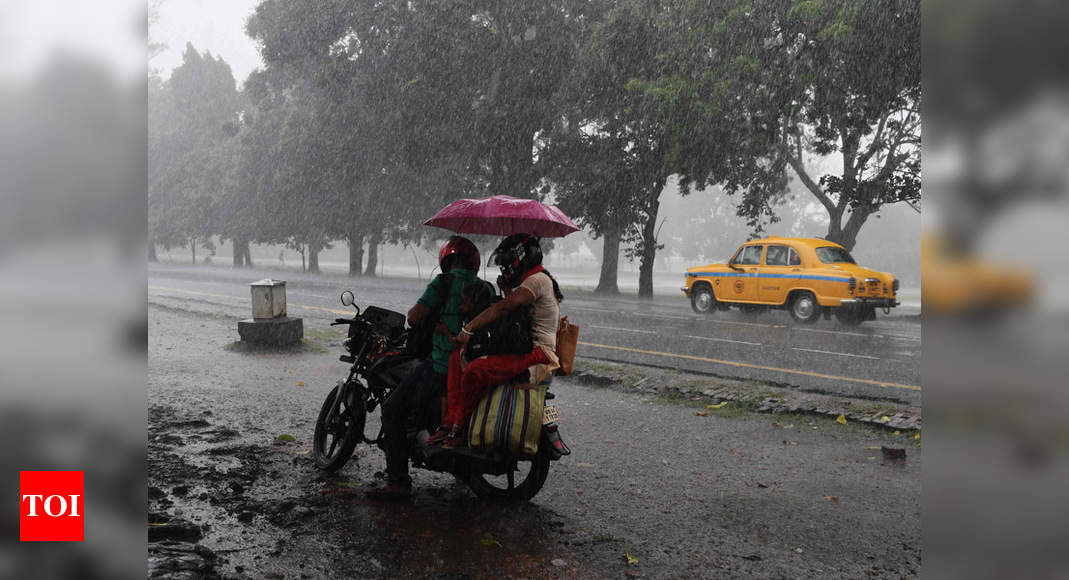 10 killed in lightning strike incidents in West Bengal; heat wave ...