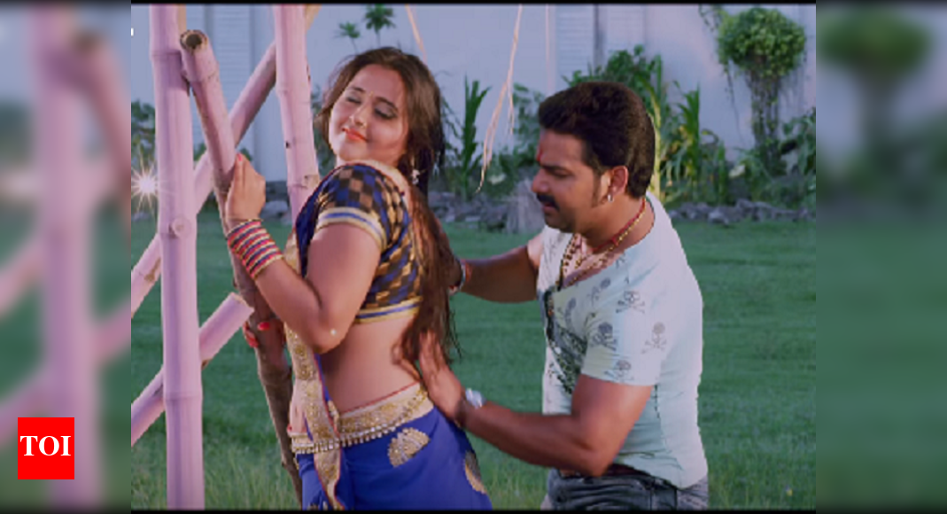 ‘chhalakata Hamro Jawaniya Pawan Singh And Kajal Raghwanis Romantic