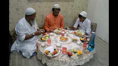 What makes this Kolkata family’s iftar different?