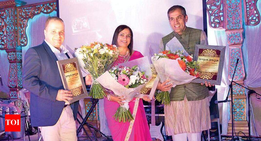 Indian-origin woman running for mayor’s post in Israel - Times of India