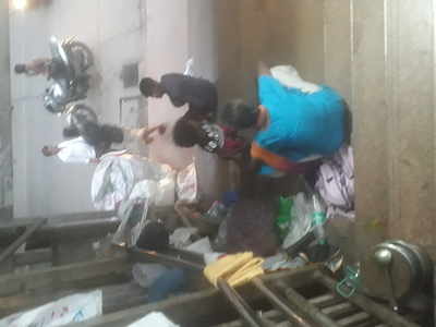Permenant Squatters at Dadar CR station