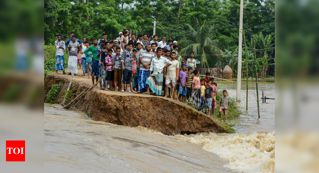 Northeast Floods Northeast Floods Toll Mounts To 17 Situation Grim In Assam India News 9062