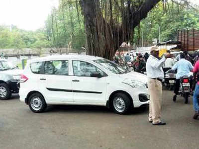 Ghorpadi Residents Seek One Way For Elite Lines Road Pune - 