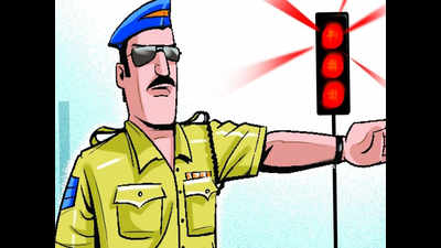 Traffic rules go for a toss on Jalandhar Bypass