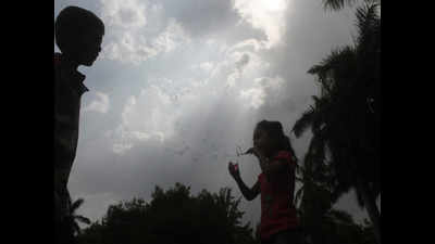 Cloudy skies prevail but Aurangabad only gets light rain