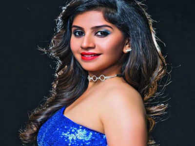 Anushree Xxx Photos - Anchor Anushree looks stunning in this candid picture; See the post... -  Times of India