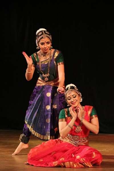 Vintage retro style image of young beautiful woman dancer exponent of  Indian classical dance Bharatanatyam in Krishna pose Stock Photo - Alamy