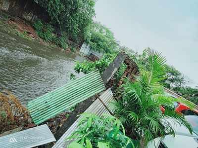 Nilgiri property wall falls near Mithi river