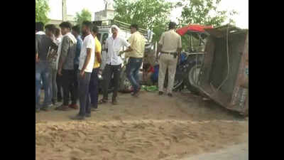 15 killed as tractor carrying sand rams into jeep in Morena | Bhopal ...