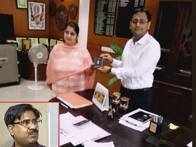 After alleged harassment by officer, Lucknow inter-faith couple get passports in a day