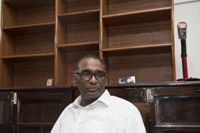 jasti chelameswar