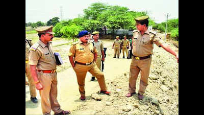 Firozabad rocked after seven bodies, four of them women, found on roadside in 24 hours