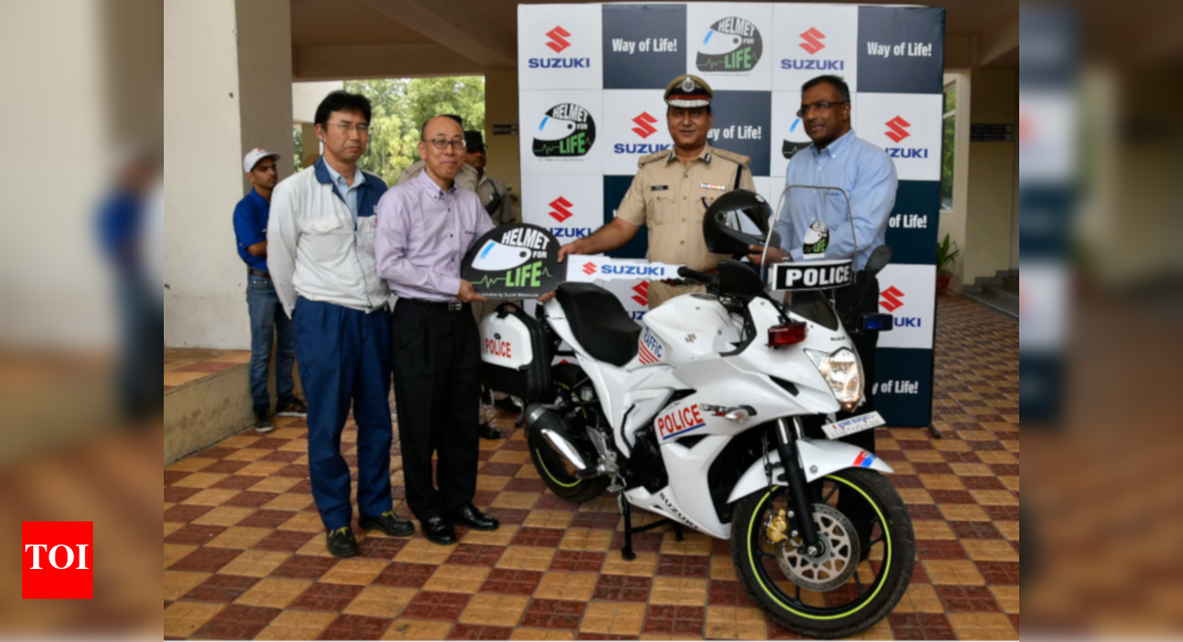 suzuki police motorcycle