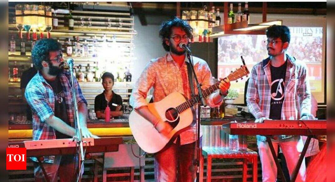 Rocking unplugged performance on World Music Day | Events Movie News ...