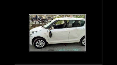 Miscreants vandalise 10 cars in Mansarovar