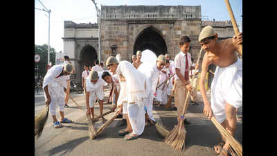Gujarat cities slip in cleanliness ranks