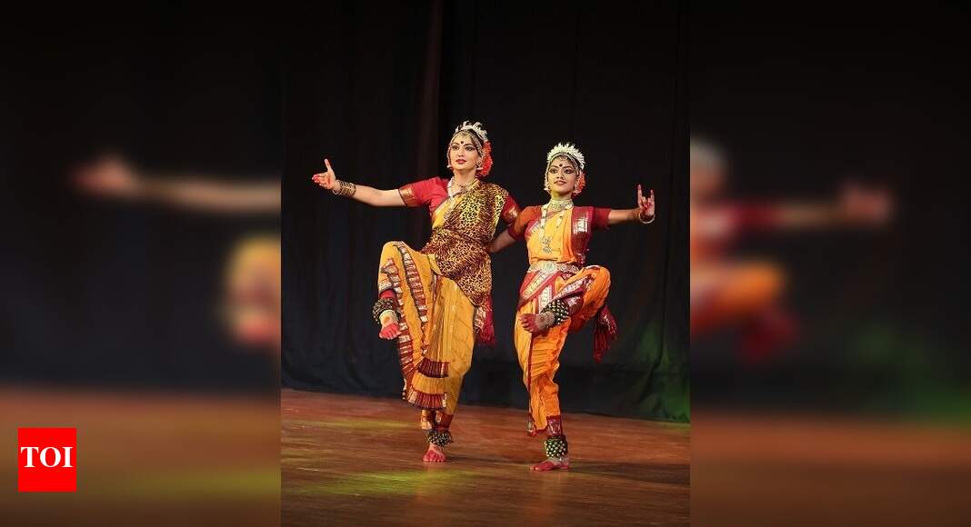 Shobha Naidu Enticing Kuchipudi And Qawwali Performance At Tribal 