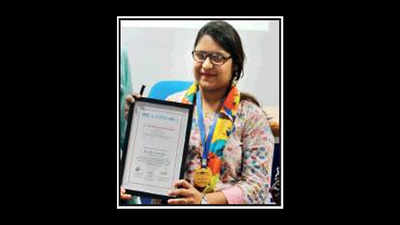 Chhabria award for two women