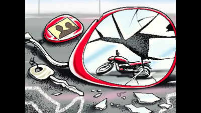 4 helmetless bikers die in two accidents