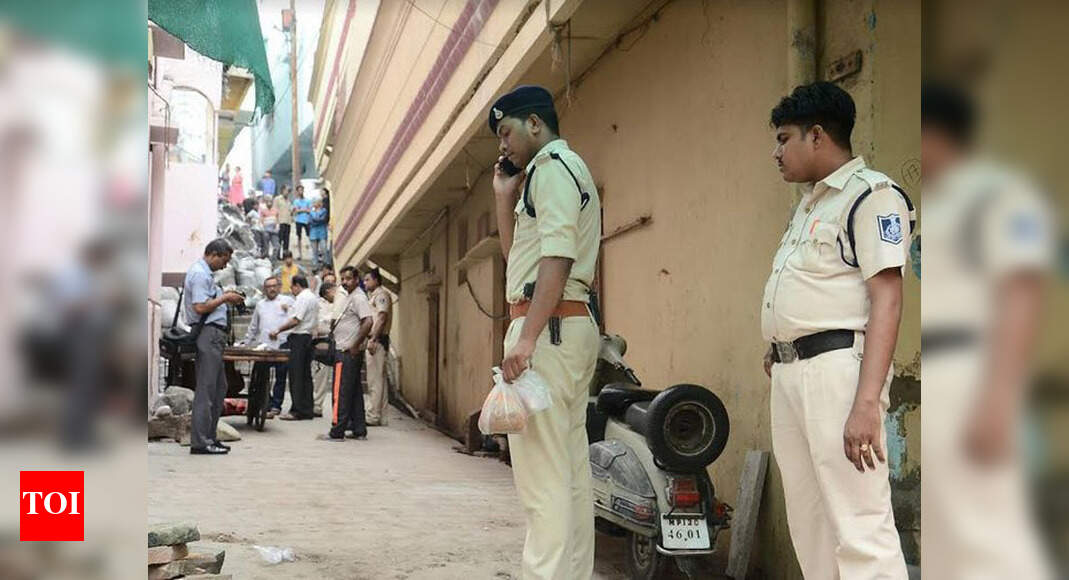 Madhya Pradesh: Man stabbed to death in Ujjain | Indore News - Times of ...