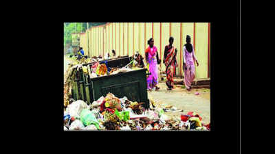 Citizens cry foul over waste collection without dustbins