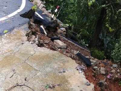 Landslide At Agumbe Hairpin Bend Disrupts Traffic Mangaluru News