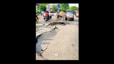 Now, sinkhole opens up at Shapur Nagar