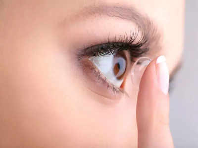 Truth behind fake message of contact lens melting in eyes and causing blindness