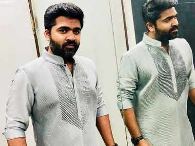 Photo: Simbu looks all dapper in his latest traditional look