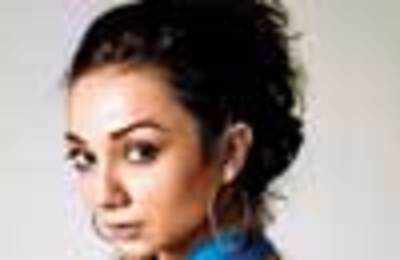 Ira Dubey to act with Maggie Smith