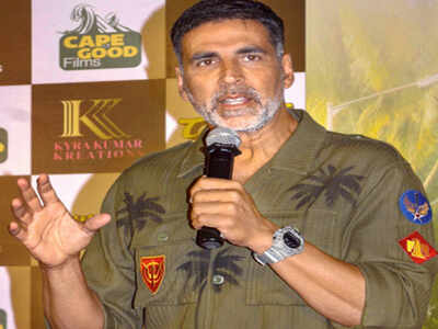 Akshay Kumar talks about his first girlfriend at ‘Chumbak’ trailer launch