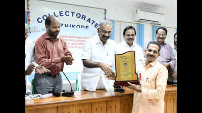 Ambulance drivers felicitated in Kozhikode
