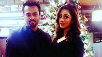 Joy sends Sayantika nasty messages