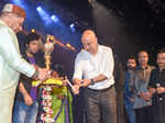 Anup Jalota, Papon and Anupam Kher