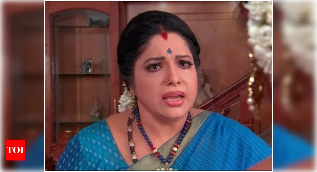 Kumkum Puvvu written update, July 9, 2018: Renuka revolts against ...