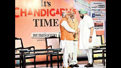 Amarinder Singh, Manohar Lal Khattar slug it out over capital at TOI meet