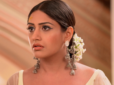 Ishqbaaz written update July 10, 2018: Anika plans to stop Priyanka's marriage Ishqbaaz written update July 10, 2018: Anika plans to stop Priyanka's marriage
