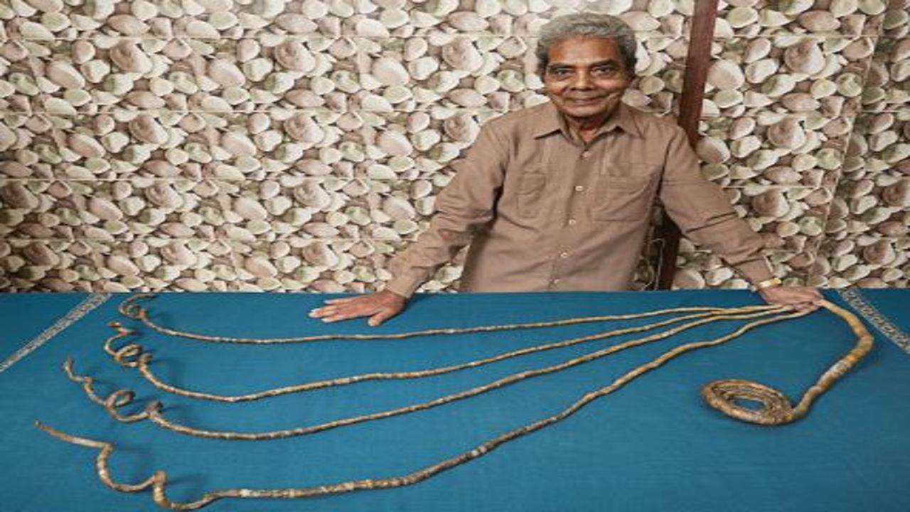 Grandma With The Longest Fingernails In The World Loses Them In A Car  Accident | LittleThings.com