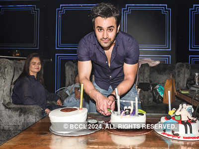 After a fun party with friends, Pearl V Puri ends his birthday with mom’s dal-chawal