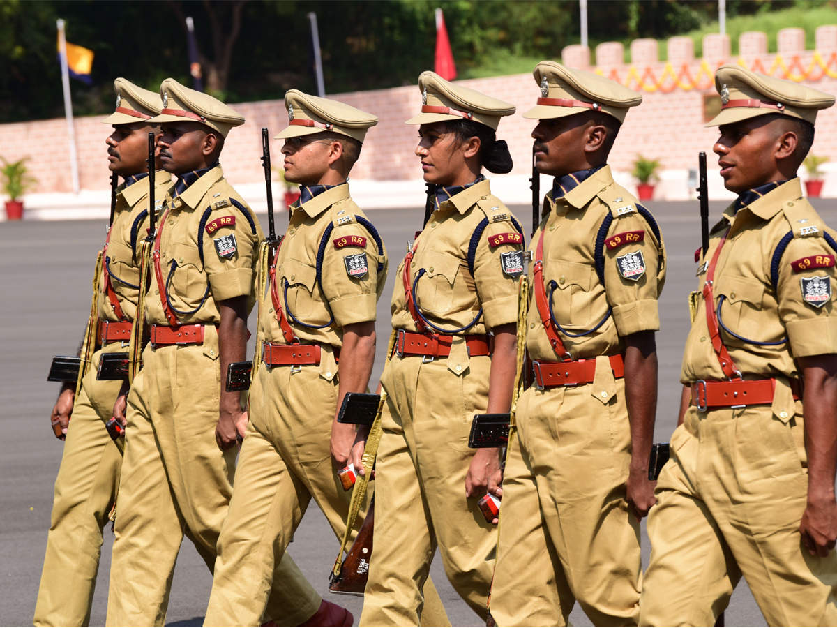 Pause button on passing out parade of IPS probationers | Hyderabad News -  Times of India