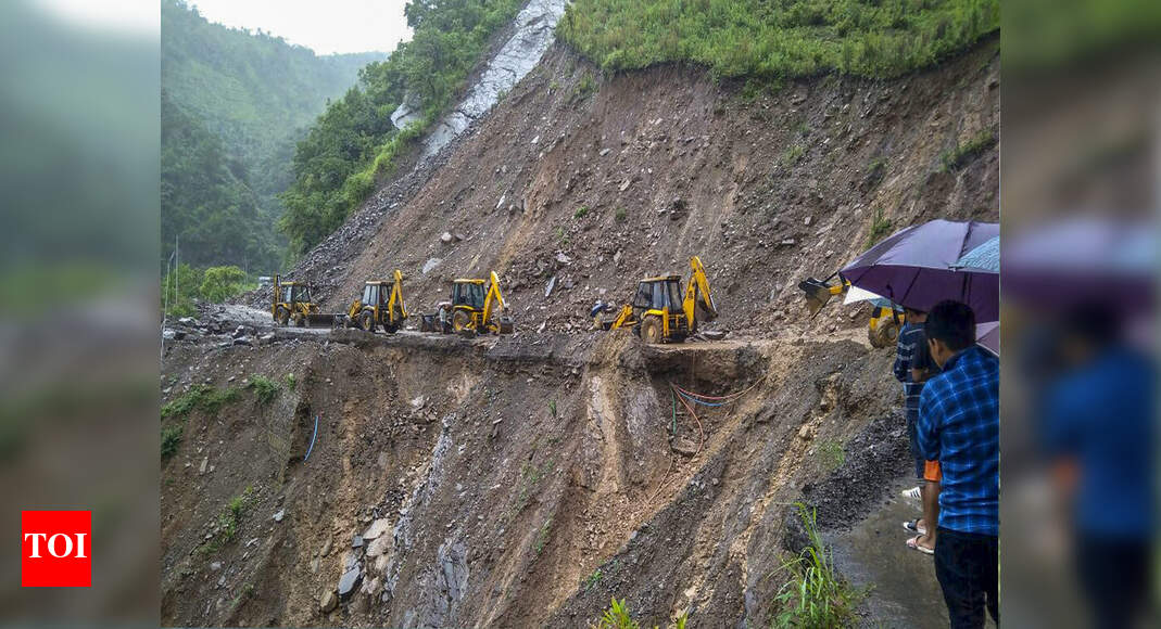 Uttarkashi District: Yamunotri national highway blocked after ...