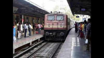 Railways tries to improve punctuality graph and how!