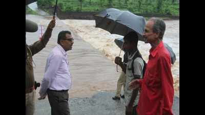 Gujarat: Dangs receives heavy rainfall, 17 roads closed
