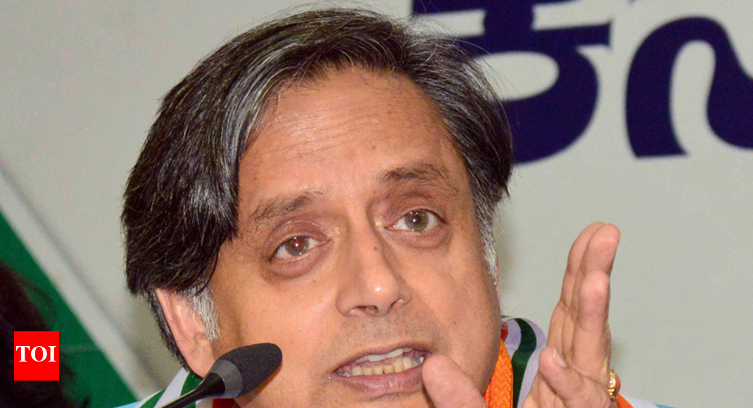 Shashi Tharoor’s ‘Hindu Pakistan’ jibe stirs row, Congress urges caution - Times of India