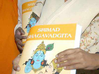 Maha govt not distributing copies of Gita in colleges: Tawde
