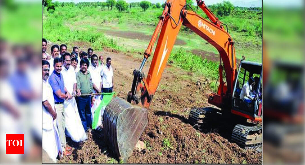 Madurai Desilting of Thuvariman tank taken up after 40 years Madurai