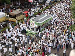 Spiritual guru Dada JP Vaswani cremated with state honours