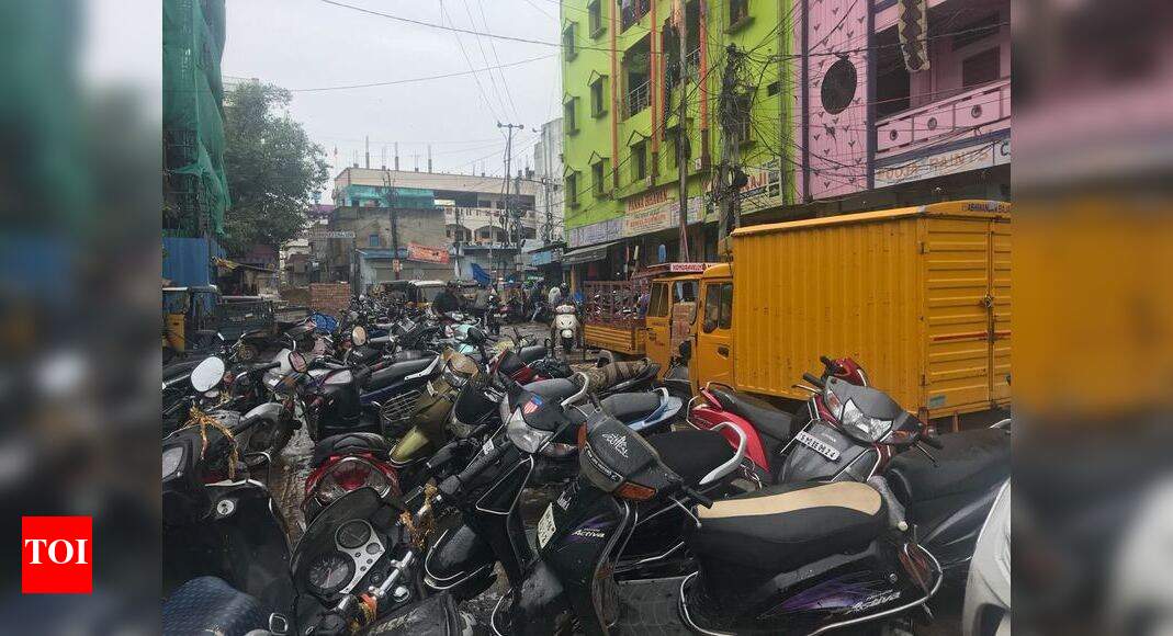 begum bazar fish market Times of India