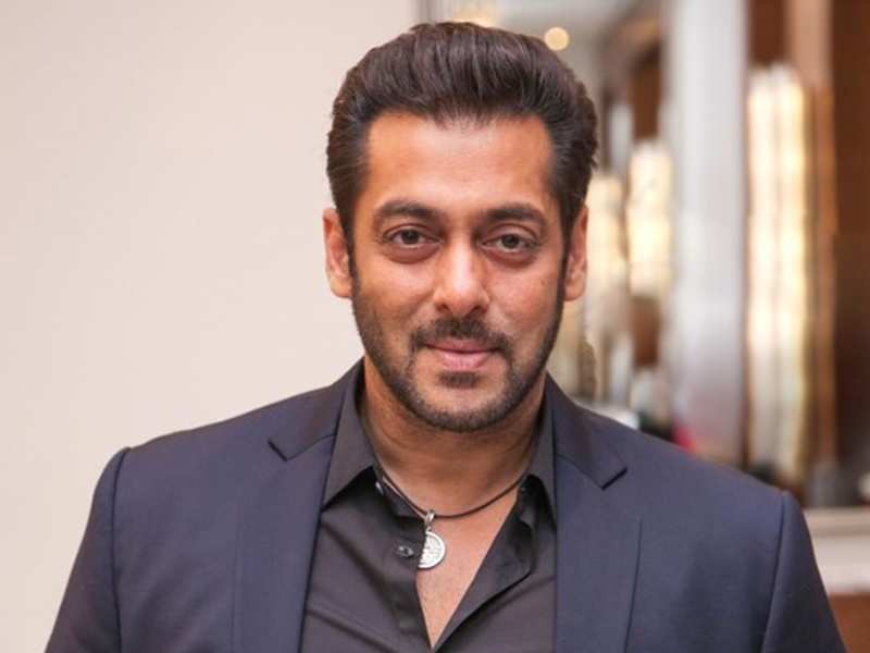 Salman Khan Snapped Chilling In A Dubai Mall Hindi Movie