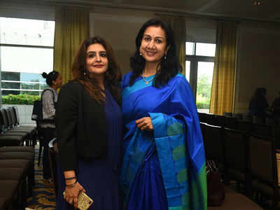 Sapna and Anupama discuss cuisines at a city's social circuit at Hyatt